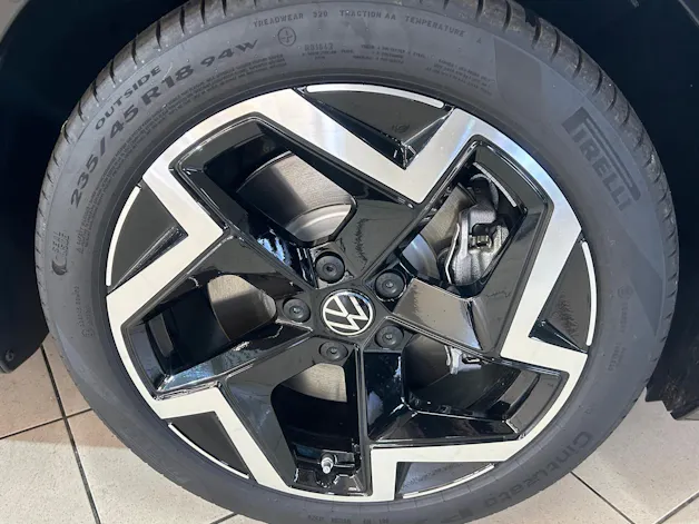 VW Passat Variant 1.5 TSI evo2 Plug-In- Hybrid R-Line DSG