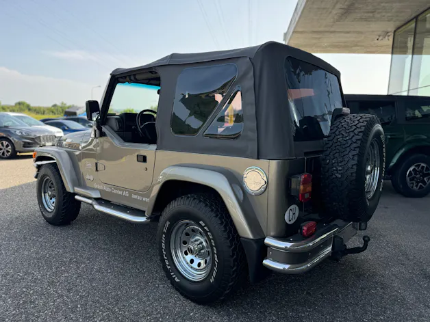 Jeep Wrangler 4.0 Sahara Hardtop