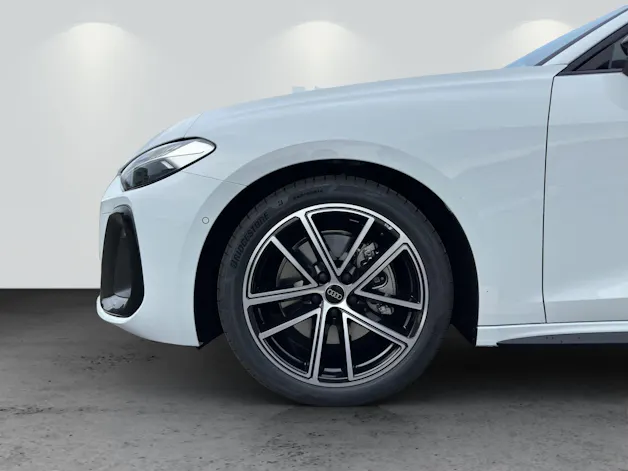 Audi A5 Avant TDI quattro 150 kW Attraction S tronic