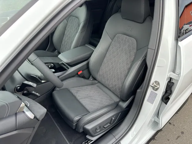Audi A5 Avant TDI quattro 150 kW Attraction S tronic