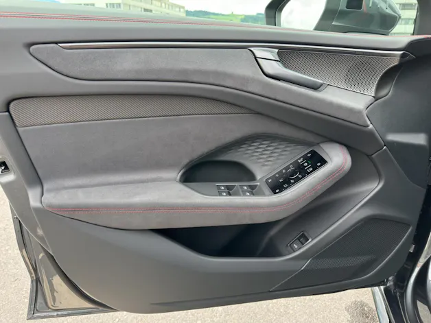 Audi A6 Avant TFSI quattro 270 kW S tronic