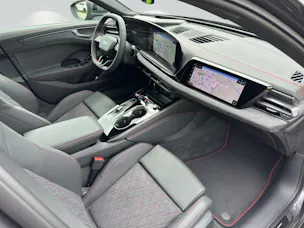 Audi A6 Avant TFSI quattro 270 kW S tronic