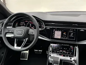 Audi Q8 SUV 50 TDI quattro tiptronic