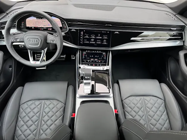Audi Q8 SUV 50 TDI quattro tiptronic