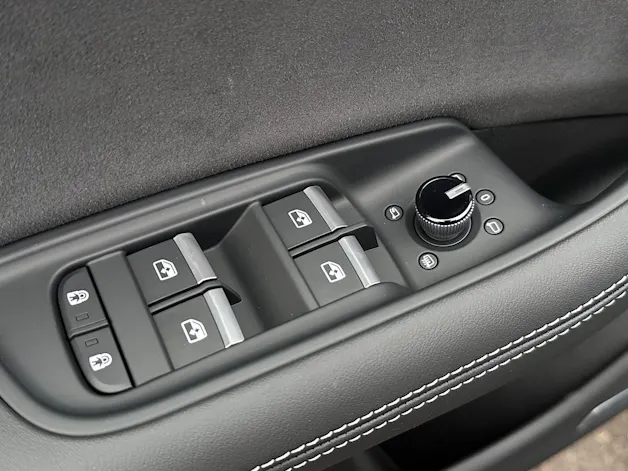 Audi Q8 SUV 50 TDI quattro tiptronic