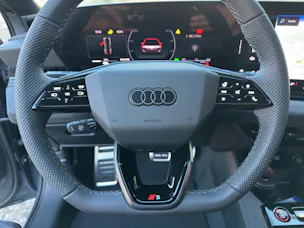 Audi A6 Avant e-tron quattro