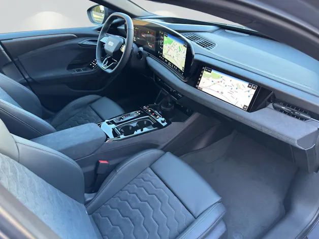 Audi A6 Avant e-tron quattro