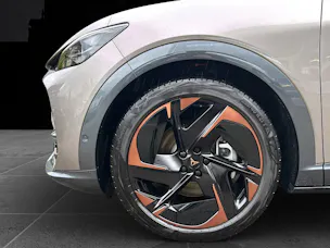 Cupra Tavascan Type 9 77 kWh Adrenaline