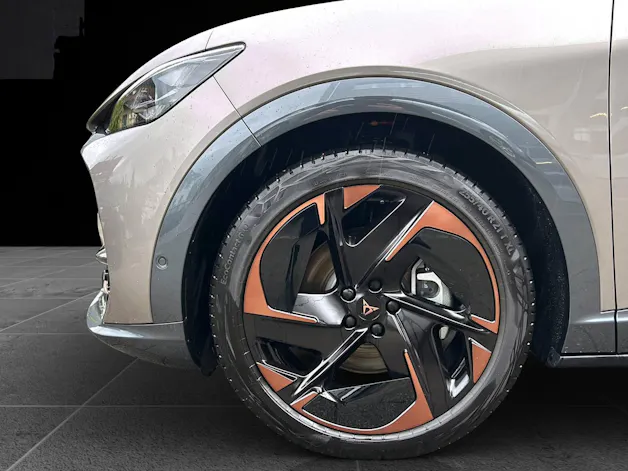 Cupra Tavascan Type 9 77 kWh Adrenaline