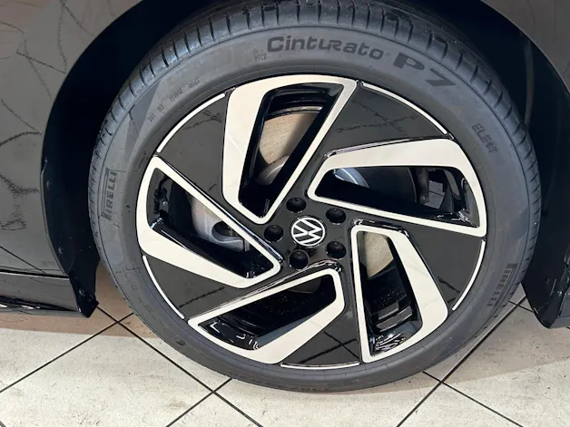 VW ID.7 Pro 77 kWh Pro