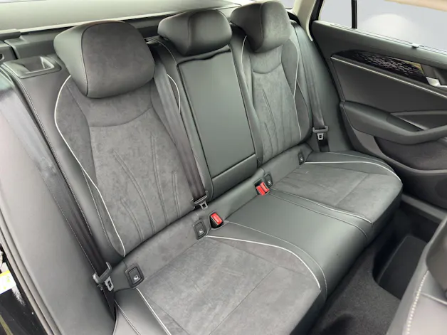VW Passat Variant 2.0 TDI evo Elegance DSG