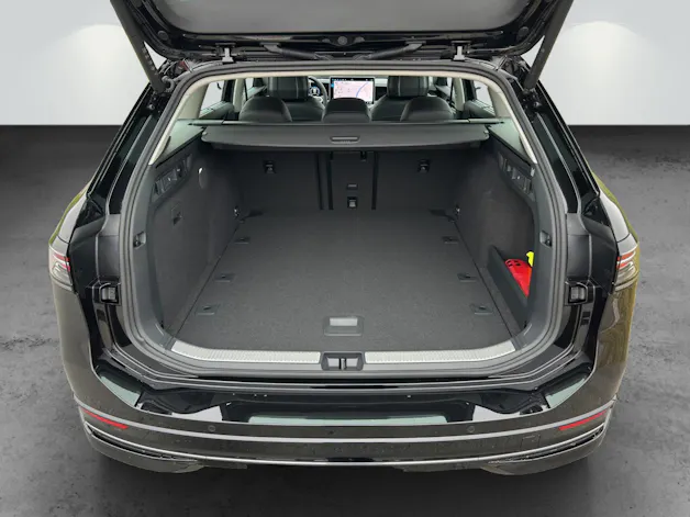 VW Passat Variant 2.0 TDI evo Elegance DSG