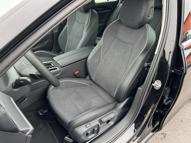 VW Passat Variant 2.0 TDI evo Elegance DSG