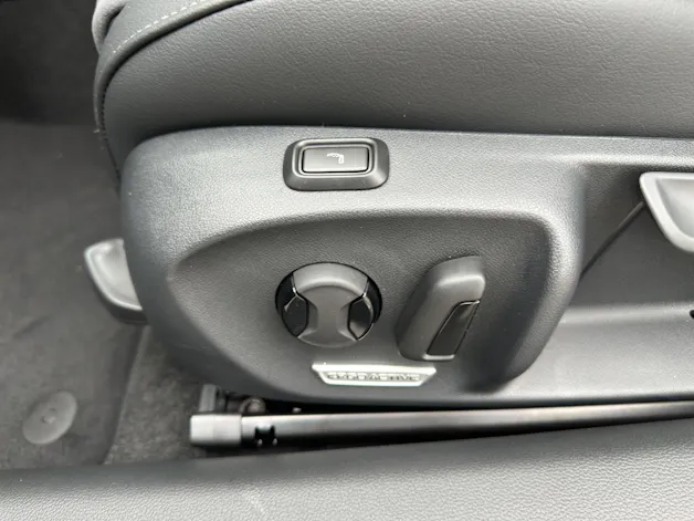 VW Passat Variant 2.0 TDI evo Elegance DSG