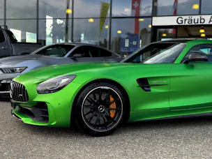 Mercedes-Benz AMG GT R Speedshift DCT MAGNO GREEN MATT 3.99%