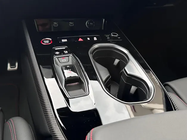 Audi A6 Avant TFSI quattro 270 kW S tronic