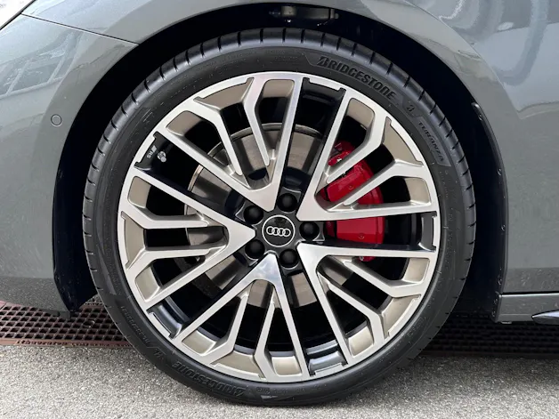 Audi A6 Avant TFSI quattro 270 kW S tronic