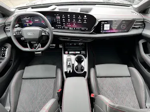 Audi A6 Avant TFSI quattro 270 kW S tronic