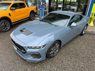 Ford Mustang Fastback 5.0 V8 GT MAGNETIC RIDE VAPOR BLUE GRATIS SERVICE 3Y