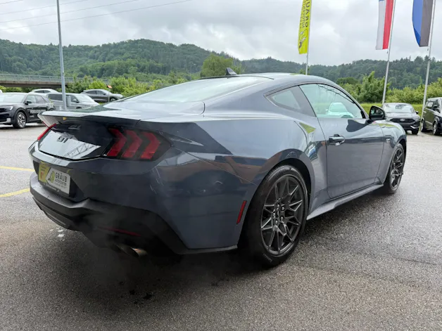 Ford Mustang Fastback 5.0 V8 GT MAGNETIC RIDE VAPOR BLUE GRATIS SERVICE 3Y