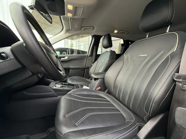Ford Kuga 2.5 PHEV Vignale 2WD PERLWEISS