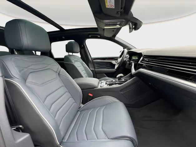 VW Touareg 3.0 TDI R-Line Tiptronic