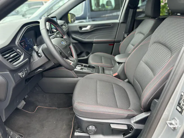 Ford Kuga 2.5 FHEV ST-Line AWD