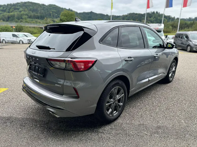 Ford Kuga 2.5 FHEV ST-Line AWD