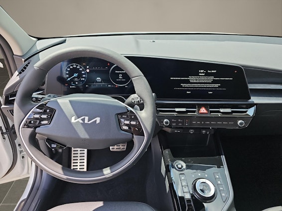 Vehicle image 13 Vehicle image 13