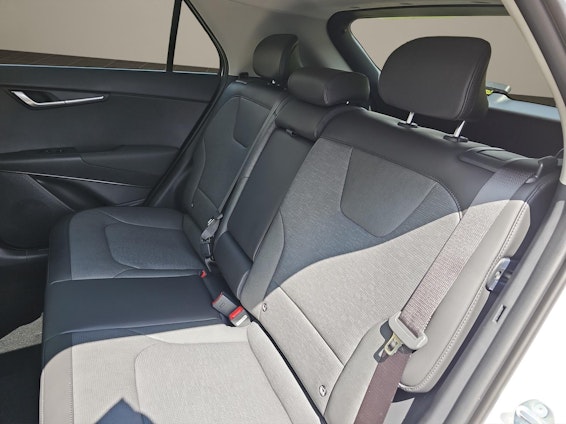 Vehicle image 12 Vehicle image 12