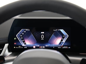 Vehicle image BMW X1 23i xDrive paddles