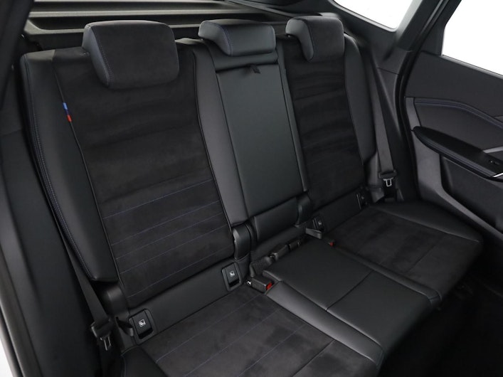 Vehicle image BMW X1