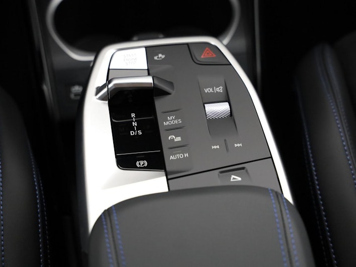 Vehicle image BMW X1