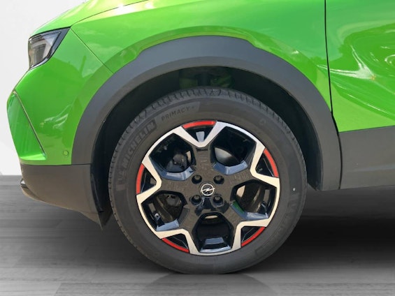 Vehicle image 9 Vehicle image 9