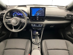 Vehicle image TOYOTA Yaris 1.5 VVT-i HSD Premium