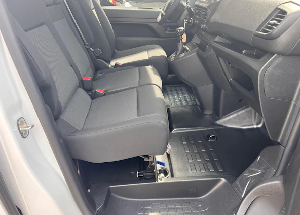 immagine del veicolo 10 immagine del veicolo 10