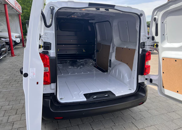 immagine del veicolo 6 immagine del veicolo 6