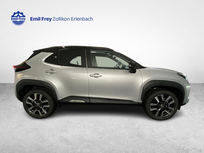 Vehicle image TOYOTA YARIS CROSS