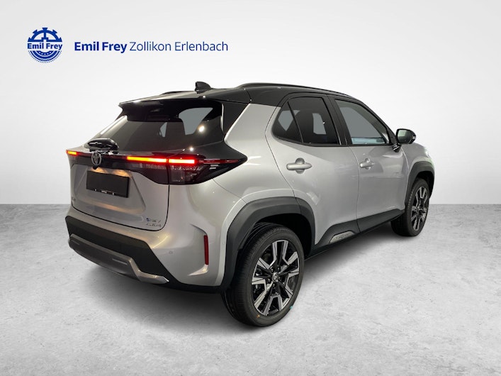 Vehicle image TOYOTA YARIS CROSS