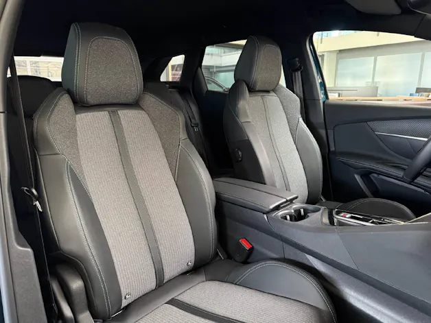 Peugeot 3008 1.6 Plug-in Hybrid Allure Pack