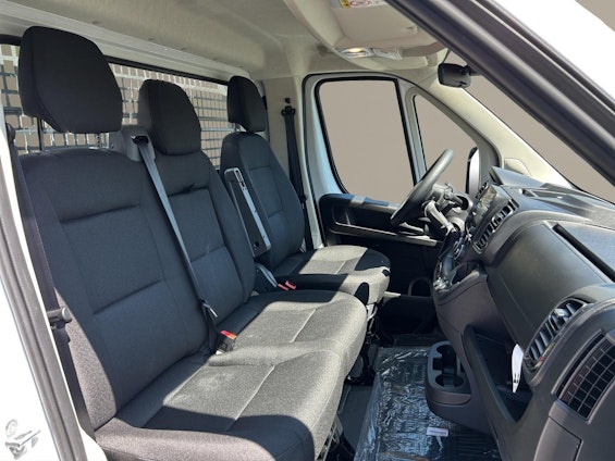 Vehicle image 12 Vehicle image 12