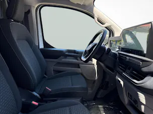 Ford Transit C Van 320 L2 2.5 Duratec 233 Trend PHEV