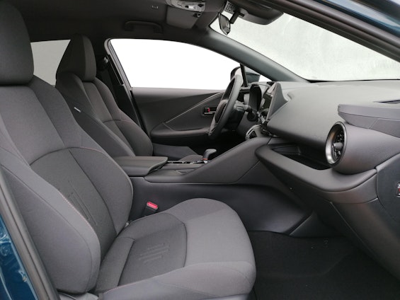 Vehicle image 6 Vehicle image 6