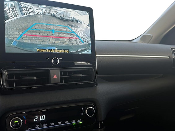 Vehicle image 13 Vehicle image 13