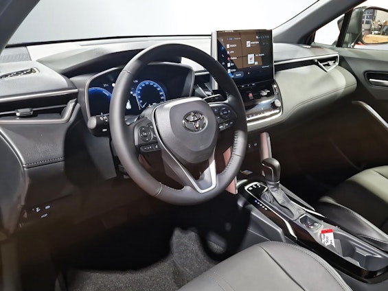 Vehicle image 9