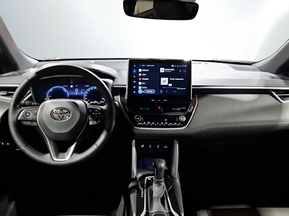 Vehicle image 11