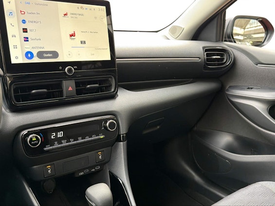 Vehicle image 12 Vehicle image 12