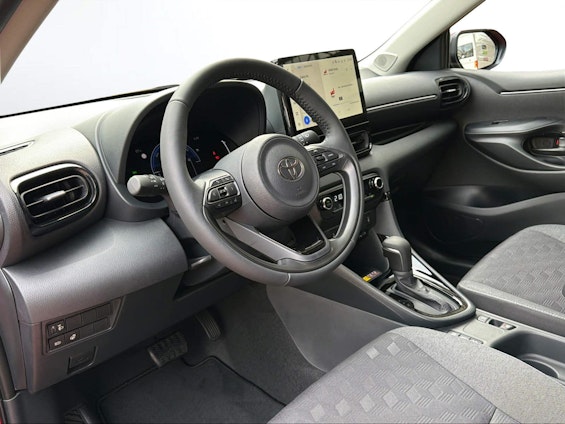 Vehicle image 10 Vehicle image 10