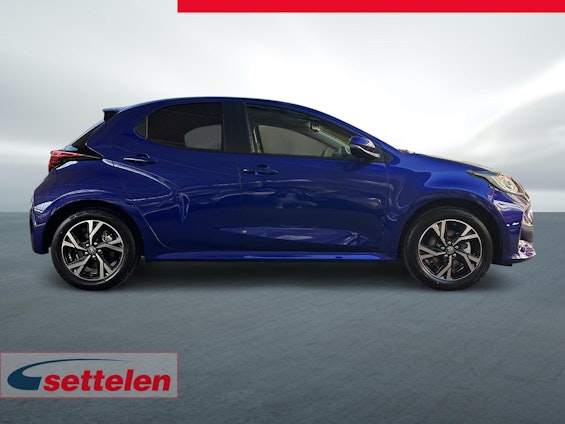 Vehicle image 3 Vehicle image 3