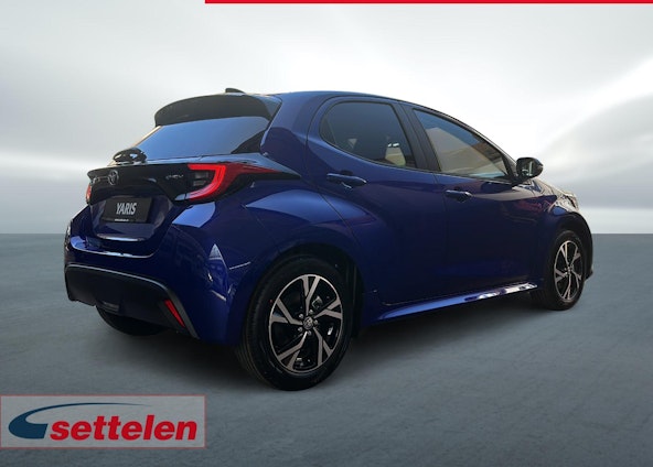 Vehicle image 4 Vehicle image 4